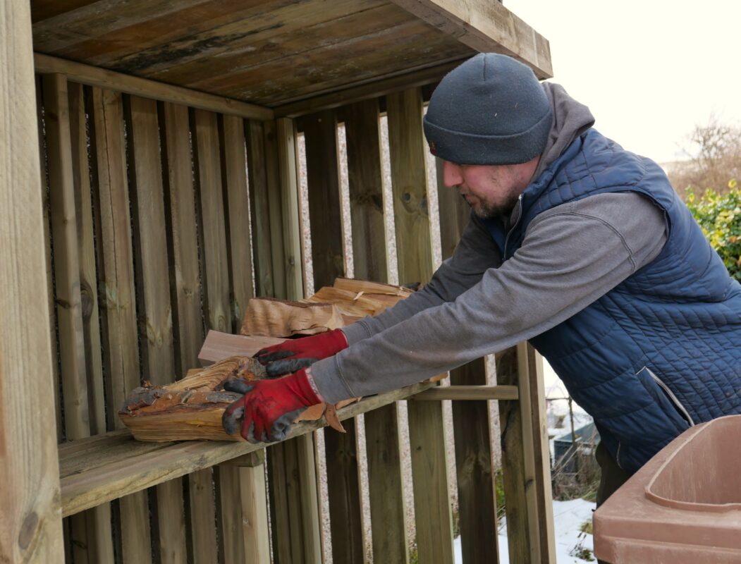 Why Choose a Log Stacking Service in Edinburgh?